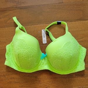Victoria's Secret Body by Victoria Lined Demi Bra